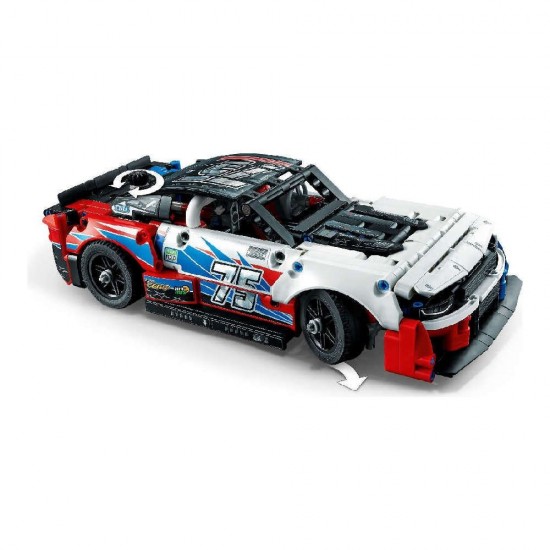 Lego Technic NASCAR Next Gen Chevrolet Camaro ZL1 42153