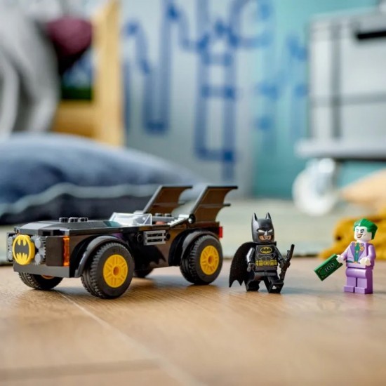 Lego Super Heroes Batmobile Pursuit: Batman vs. The Joker 76264