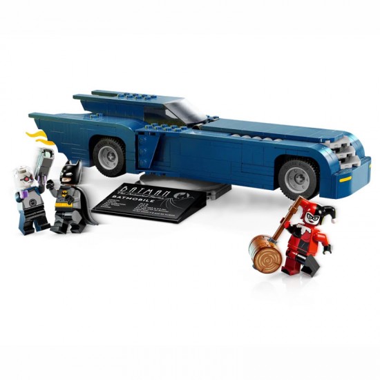 Lego DC Super Heroes Batman™ with the Batmobile™ vs. Harley Quinn™ and Mr. Freeze™ 76274