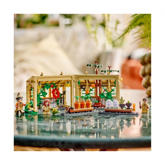 Lego Harry Potter™: Κάστρο Χόγκουαρτς: Μάθημα Βοτανολογίας 76445