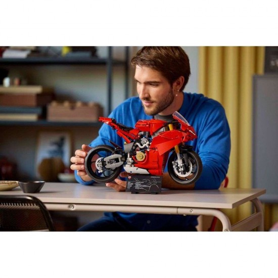 Lego Technic Ducati Panigale V4 S Motorcycle 42202 Lego Technic Ducati Panigale V4 S Motorcycle 42202