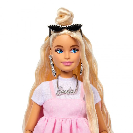 Mattel Barbie Deluxe Style Fashionistas Ξανθιά HYV27